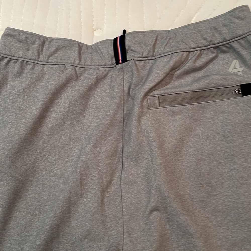 Awesome pair of athletic stretch style 4 Lap pants wear out or at gym - Picture 6 of 9